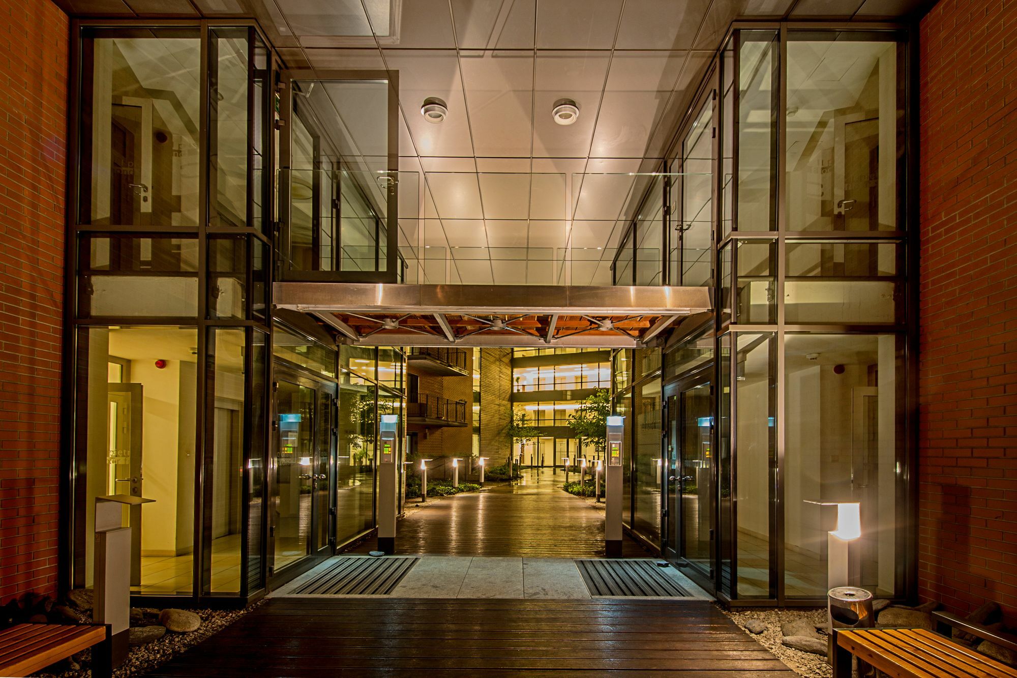 Angel City Center Krakow Aparthotel Cracóvia Exterior foto